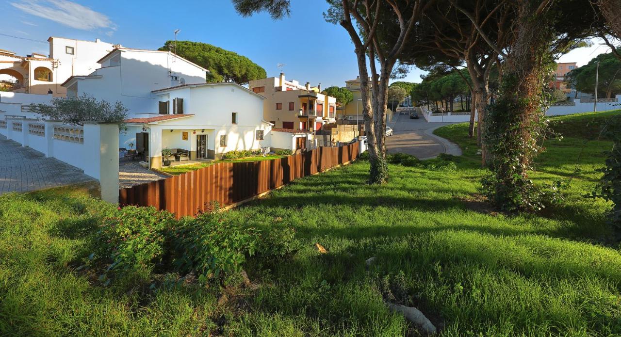 House Apartment L'Escala Exterior photo