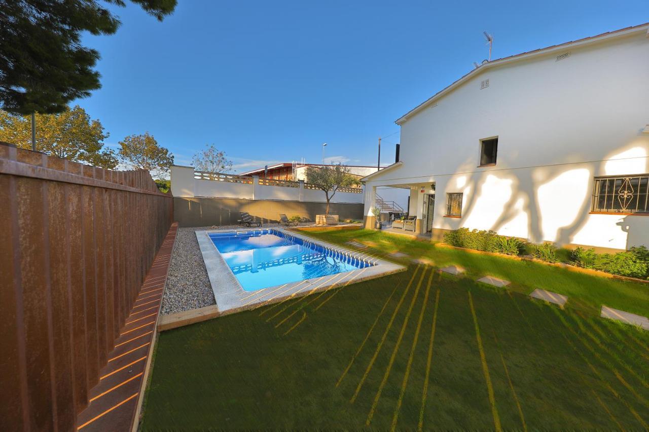 House Apartment L'Escala Exterior photo